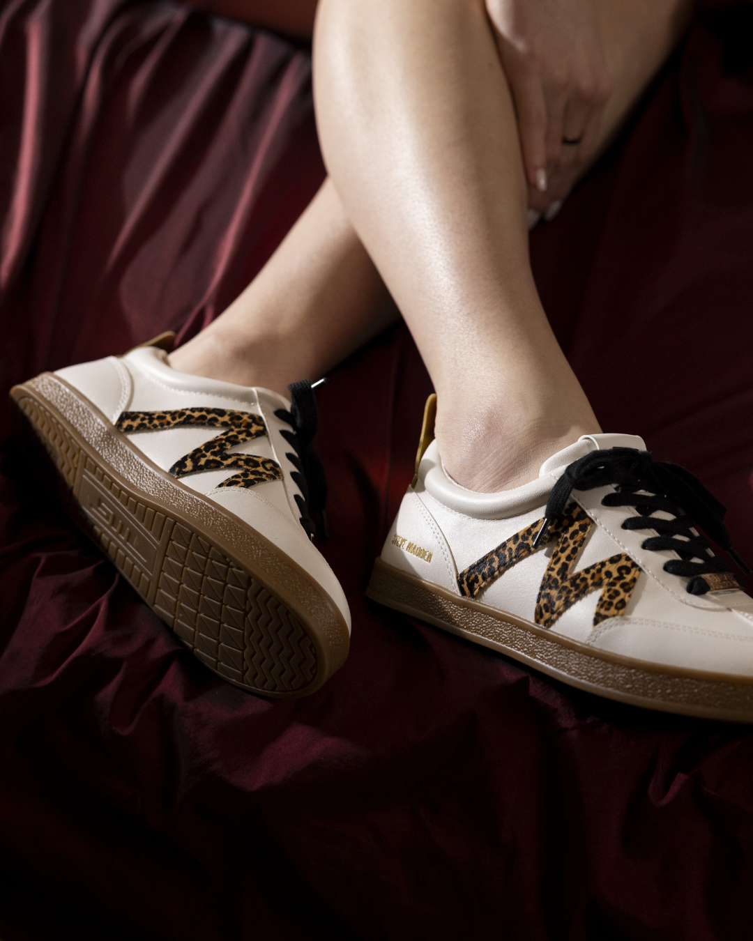 Degree White/Leo