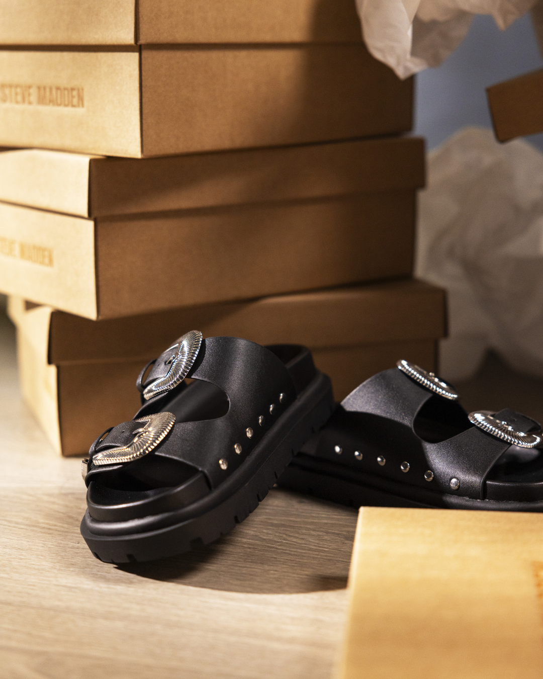 Outcast Sandal Black Action Leather