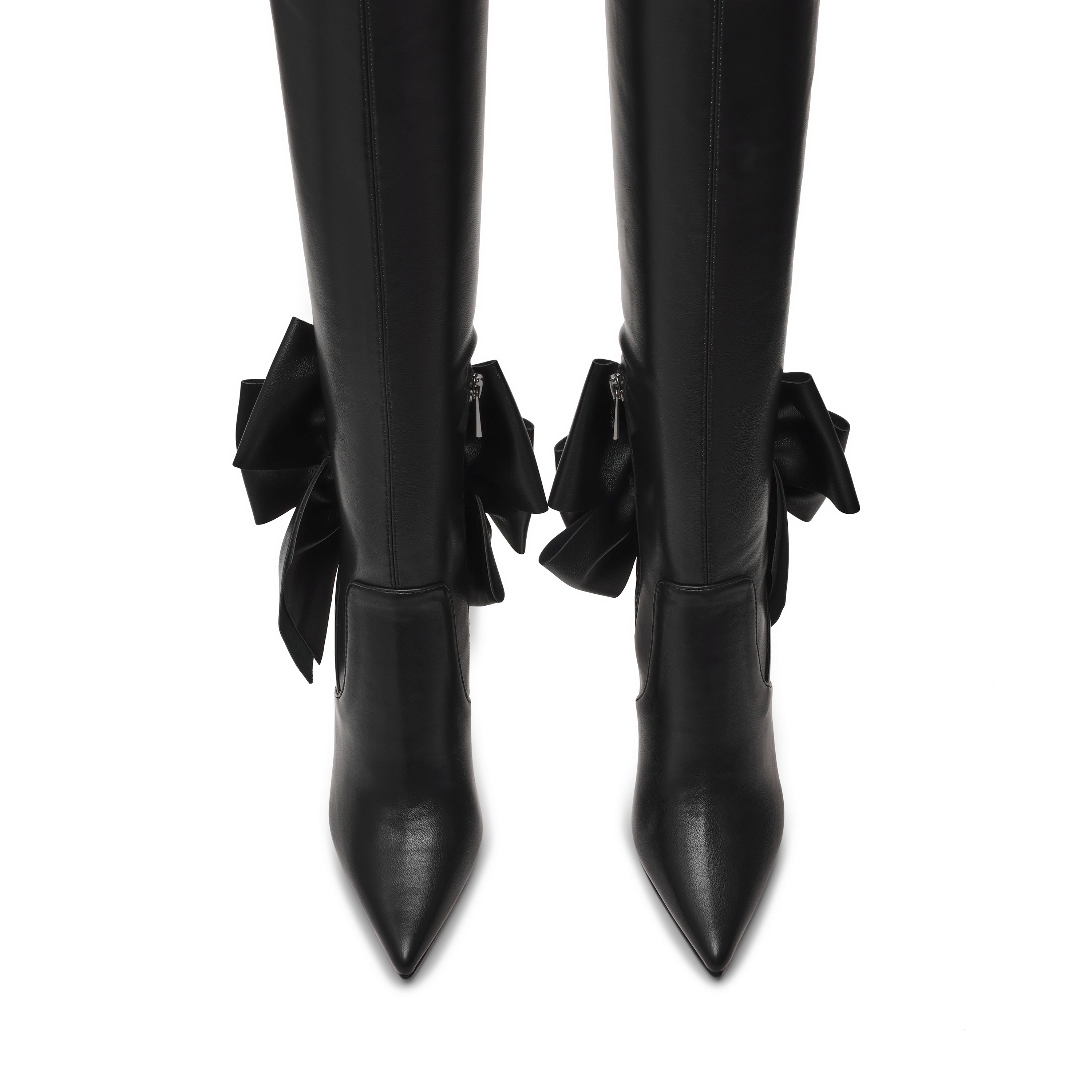 Show-Off Black