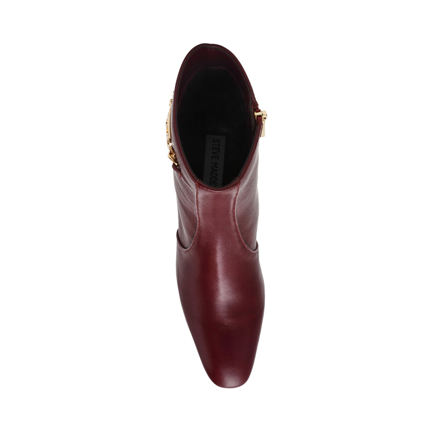 Geneeva Cherry Lacq Leather