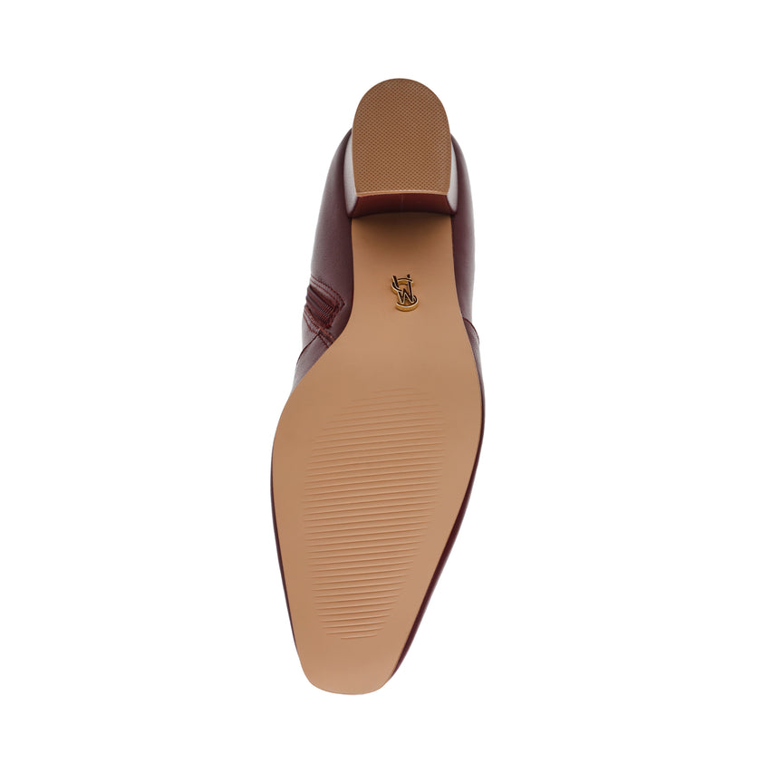 Geneeva Cherry Lacq Leather