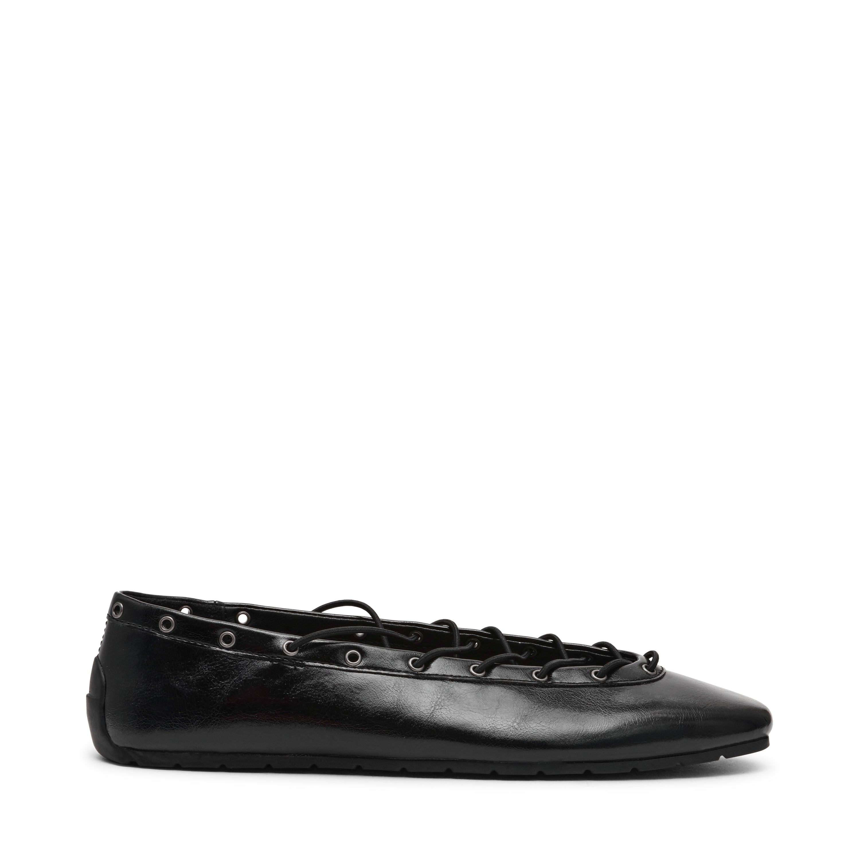 Pointe Black