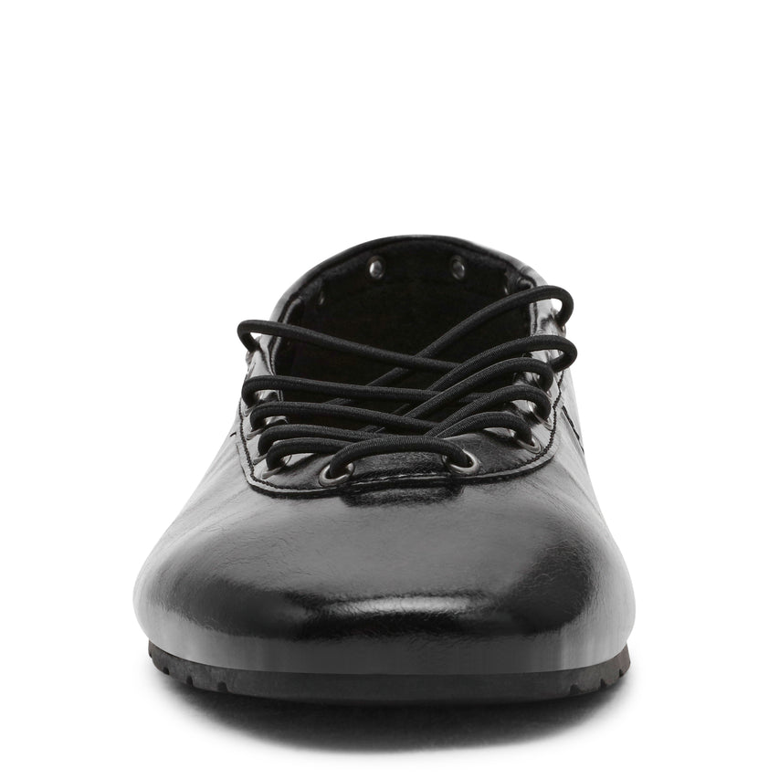 Pointe Black - view 4