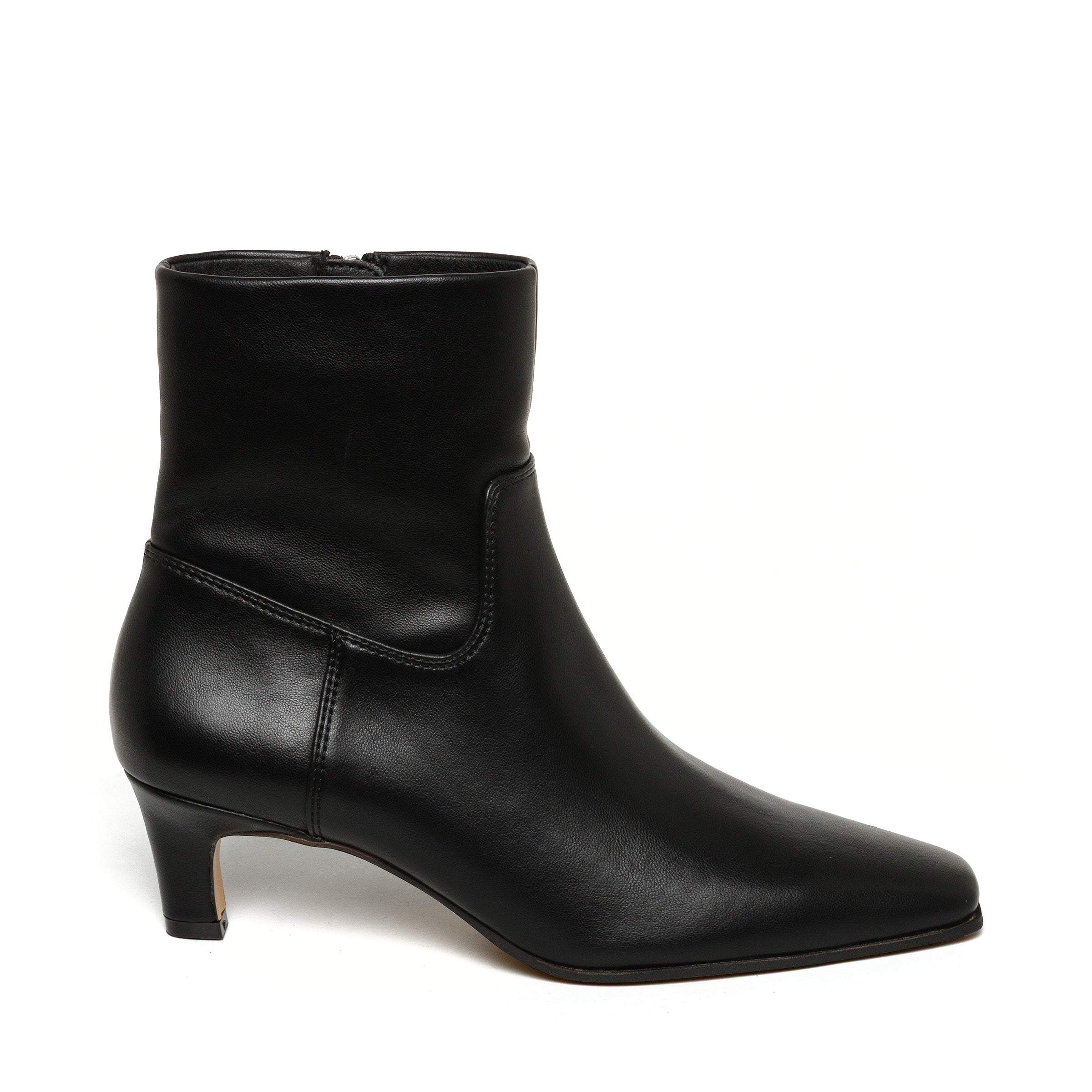 Davis-S Black