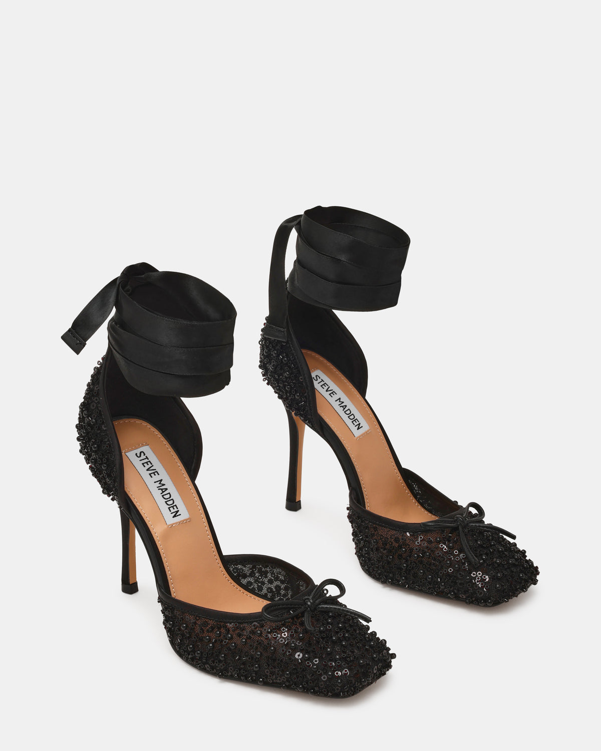Larina-SEQ Black
