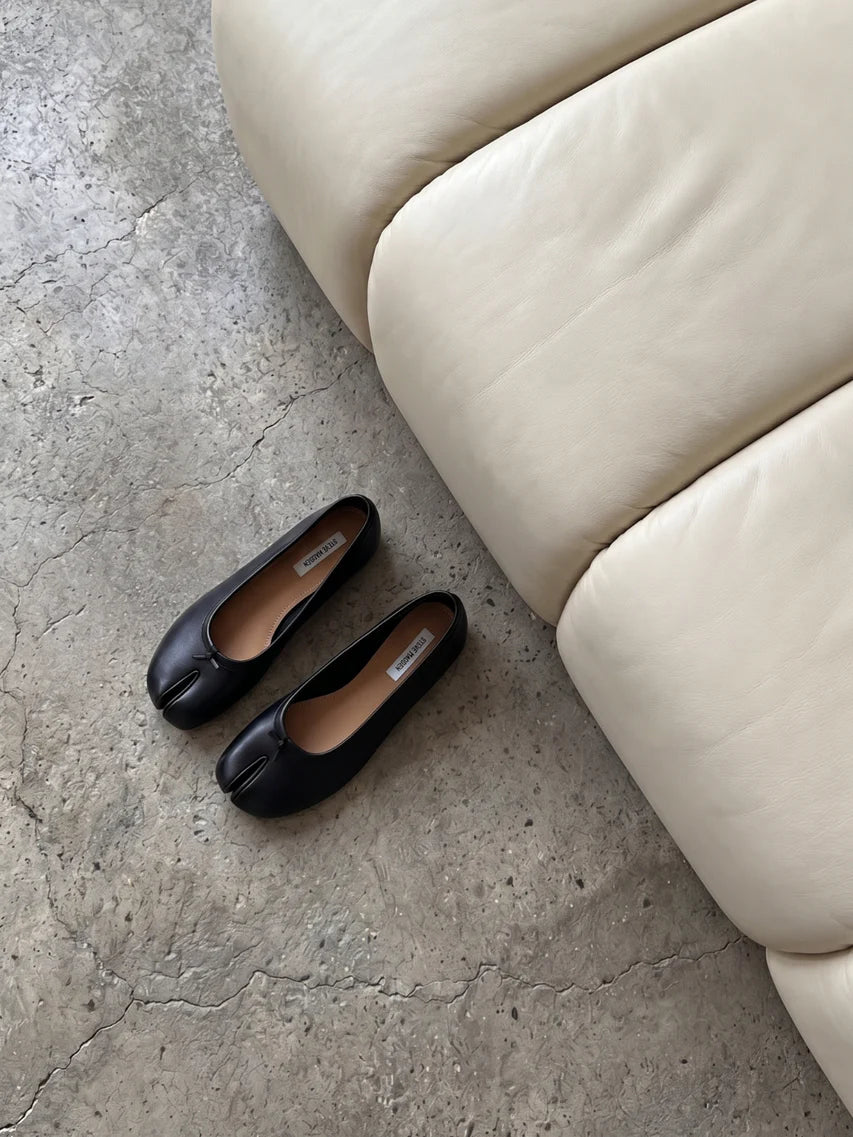 Carin Black Leather - view 3