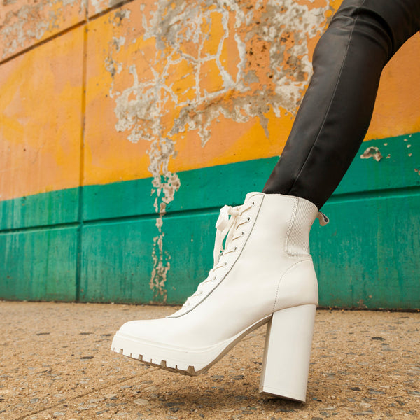 Latch White Leather