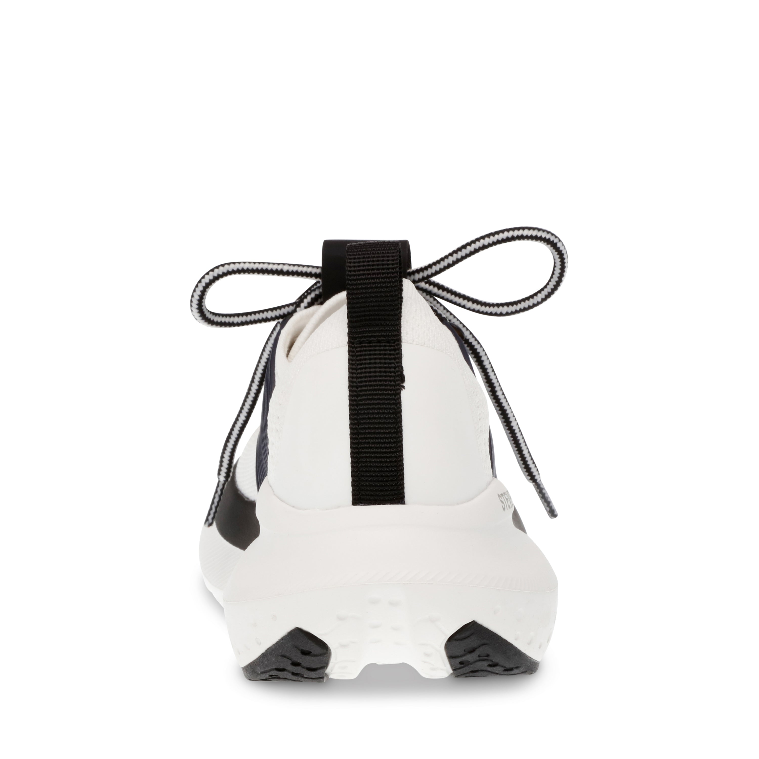Elevate 1 Sneaker White/Black
