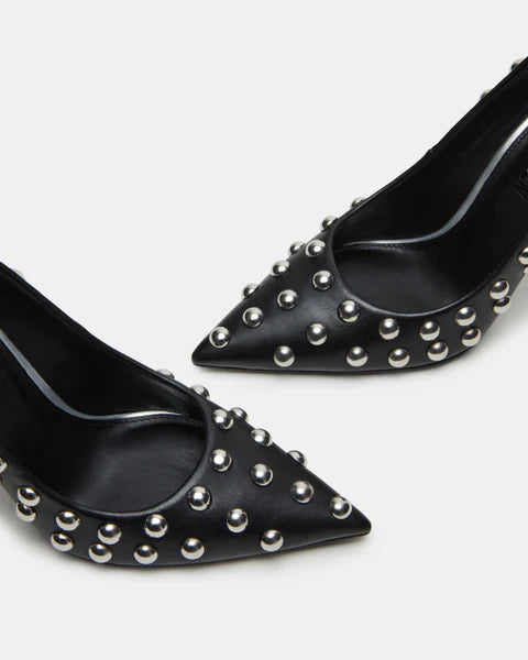 Thrive-S Pumps Black with Studs