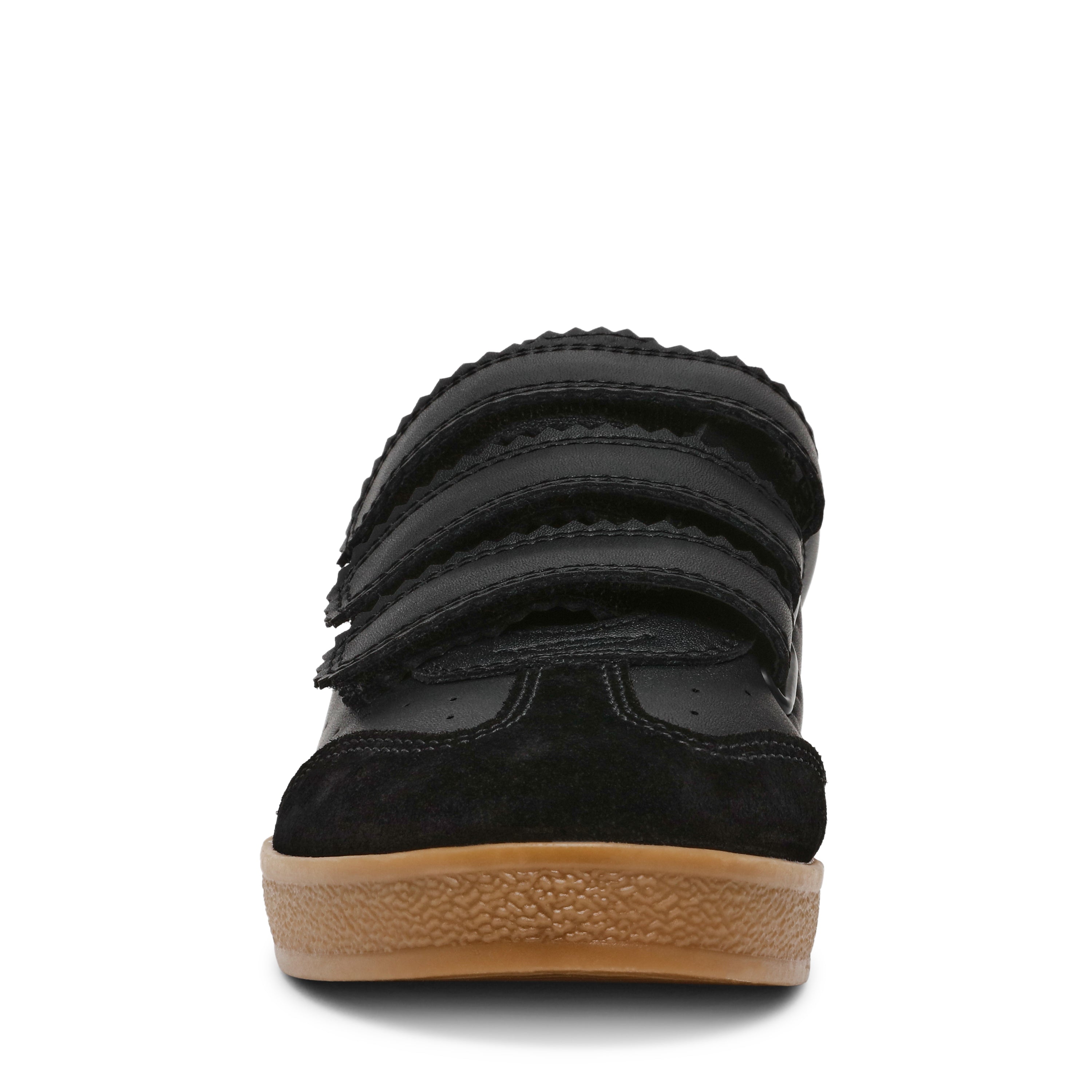 Daybreak Black Action Leather