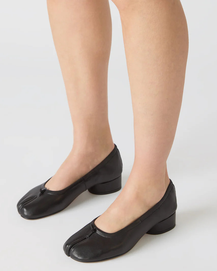 Cyra Black Leather - view 3