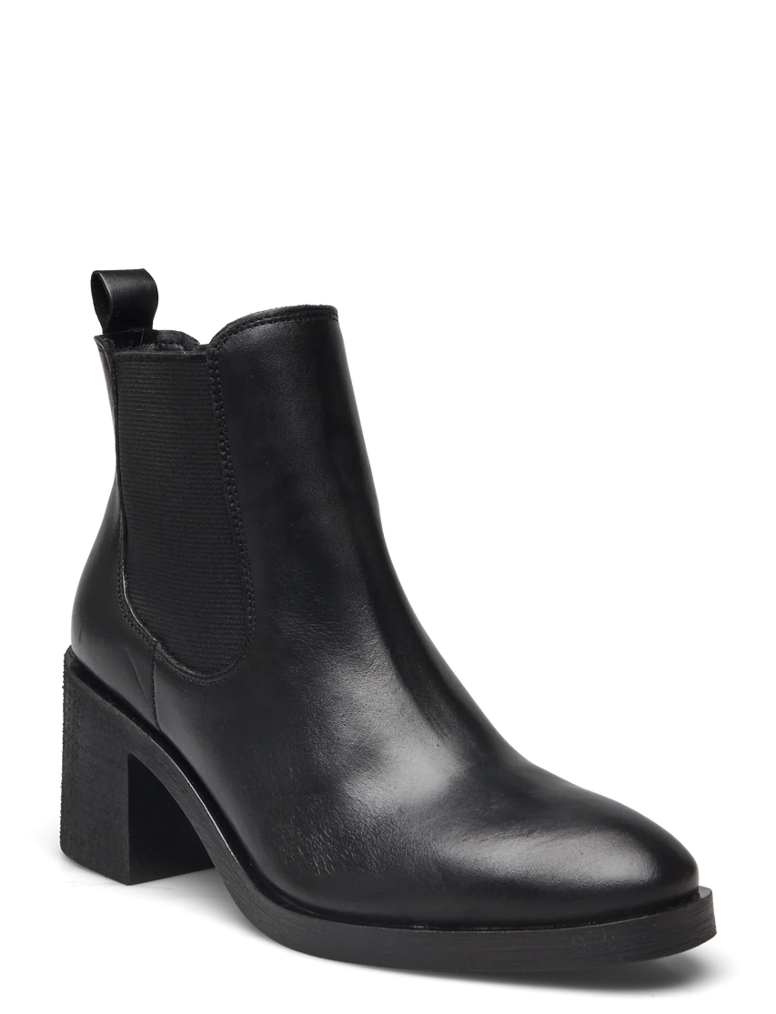 Venice Black Leather