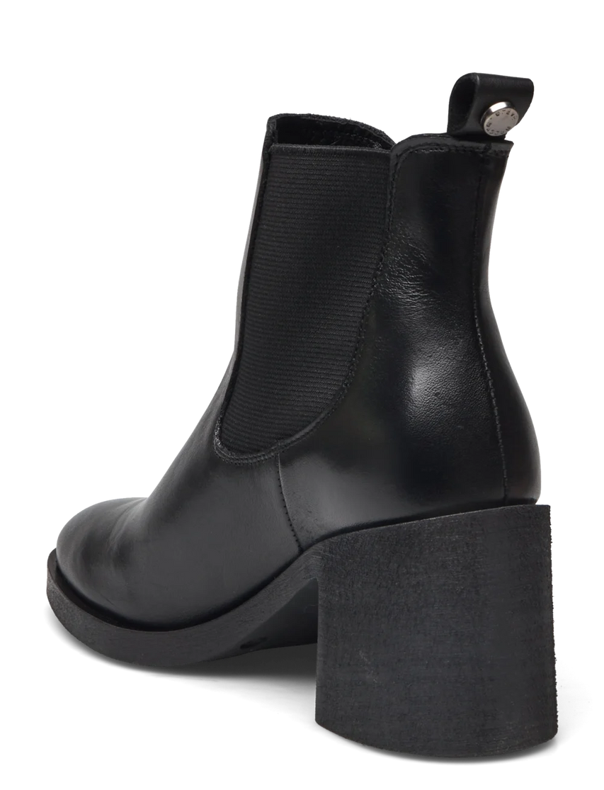 Venice Black Leather